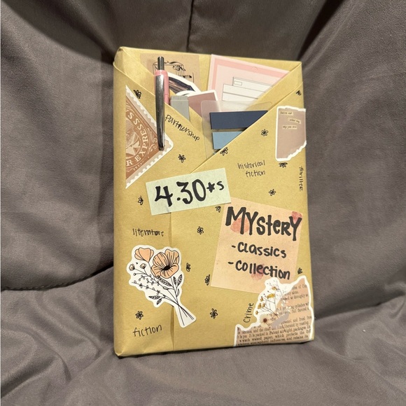 Blind Date with a Book - Mystery - Picture 2 of 2